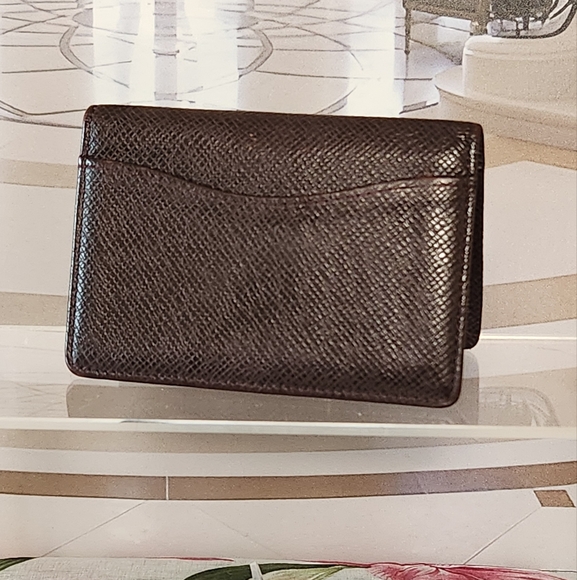 AUTHENTIC Louis Vuitton Taiga Organizer Depoche Business Card Holder - Picture 6 of 16